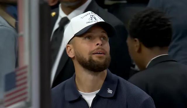 加兰快船首秀，天崩开局却成为逆转功臣